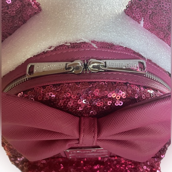 NWT Loungefly Disney Minnie Mouse Magenta Pink Sequin Mini Backpack - Picture 3 of 7